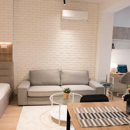Top Center Designer Studio Apartment Sofya Dış mekan fotoğraf